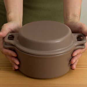 焼きたての自家製パンが楽しめるお手頃サイズの パン焼き器