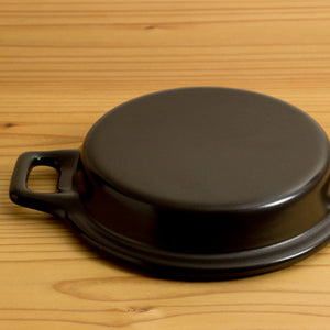 焼きたての自家製パンが楽しめるお手頃サイズの パン焼き器