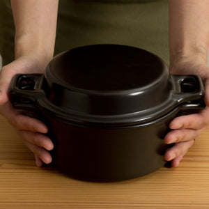 焼きたての自家製パンが楽しめるお手頃サイズの パン焼き器