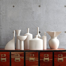 画像をギャラリービューアに読み込む, 【52%OFF!】知らない街が出来ていくようなフラワーベース Caccia9 Sette(カッチャナイン セッテ)