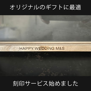 余白が写真を引き立たせる A5サイズのフレーム CAN-01