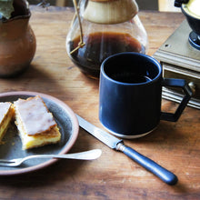 画像をギャラリービューアに読み込む, 飽きが来ないシルエットのマグカップ CHIPS MUG(チップス マグ)