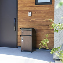 画像をギャラリービューアに読み込む, 木目を生かした住宅にピッタリな宅配ボックス付きポスト(GALVA)