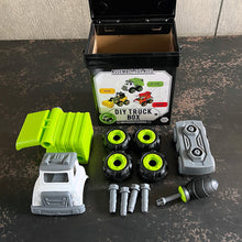 画像をギャラリービューアに読み込む, 遊び終わったら専用パッケージに収納できる知育玩具 DIY TRUCK BOX(ディーアイワイトラック ボックス)