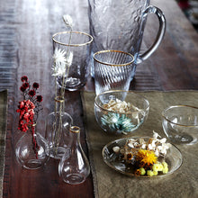 画像をギャラリービューアに読み込む, クラシカルで清楚、口元の金縁が印象的なシリーズのフラワーベース Hazel Jr.(ヘーゼル ジュニア)