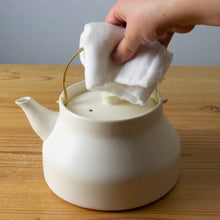 画像をギャラリービューアに読み込む, まろやかなお湯。静かな沸騰の音でやさしい生活が過ごせる 陶のやかん