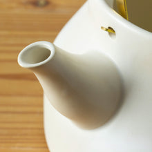 画像をギャラリービューアに読み込む, まろやかなお湯。静かな沸騰の音でやさしい生活が過ごせる 陶のやかん