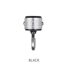 画像をギャラリービューアに読み込む, 頑固な強力マグネットに、タフなデザインのプレートを配したフックの 2個セット MAGNETIC HOOK SET OF 2(マグネティック フック セット オブ 2)