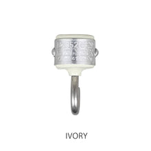 画像をギャラリービューアに読み込む, 頑固な強力マグネットに、タフなデザインのプレートを配したフックの 2個セット MAGNETIC HOOK SET OF 2(マグネティック フック セット オブ 2)