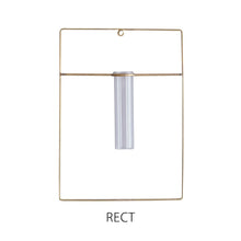 画像をギャラリービューアに読み込む, 真鍮のフォルムが印象的な壁面を彩る一輪挿し PIKE wall brass vase