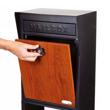 画像をギャラリービューアに読み込む, ガルバリウムの外壁やナチュラルな木目のお宅にピッタリな STAND POST(スタンドポスト)