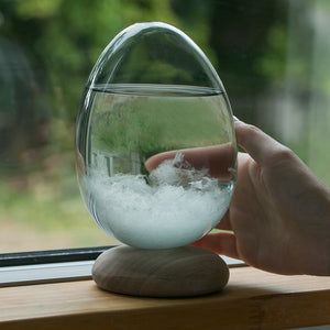 天候の変化で結晶の形が変わる たまご型のオブジェ Tempo Pulse(テンポ パルス)