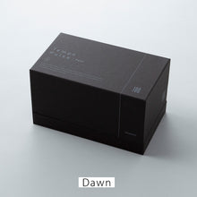 画像をギャラリービューアに読み込む, 天候の変化で結晶の形が変わる たまご型のオブジェ Tempo Pulse(テンポ パルス)