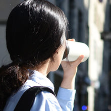 画像をギャラリービューアに読み込む, 真空二重構造で飲み物本来の風味を長く愉しめる トラベルタンブラー 500ml