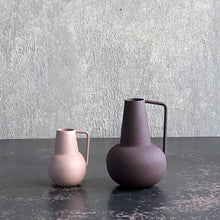 画像をギャラリービューアに読み込む, アイアンの質感が特徴的 Valente Unpo(ヴァレンテ ウンポ)