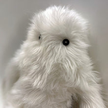 画像をギャラリービューアに読み込む, フワッフワの手ざわりで癒してくれる ミステリアスなおともだち YETI(イエティ)