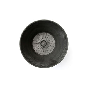 自然環境に近い状態を表現できるプランター ART STONE（アートストーン）