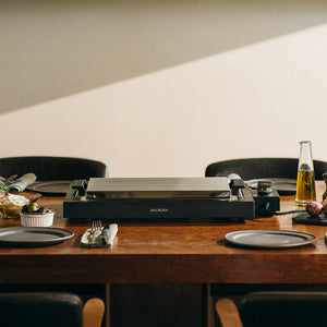 ライブキッチンの おいしさと楽しさを実現する ホットプレート BALMUDA The Plate Pro