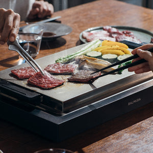 ライブキッチンの おいしさと楽しさを実現する ホットプレート BALMUDA The Plate Pro