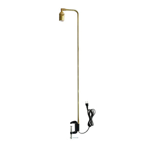 挟むだけで誰でも簡単に取り付けられる BARDEN CLAMP LAMP（バーデン クランプ ランプ）