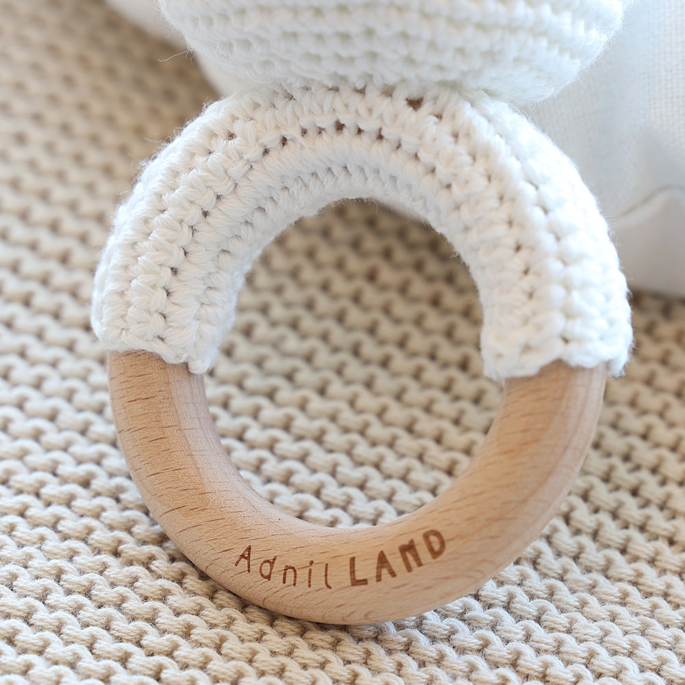 リンリンと音が鳴るかぎ編みされたあみぐるみラトル BEBE ANIMAL（べべ