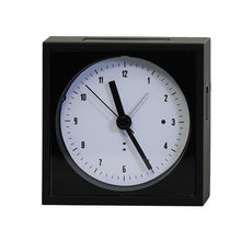 画像をギャラリービューアに読み込む, 最小限で正確に 生活に溶け込むミニマルな電波時計 BEZEL（ベゼル）
