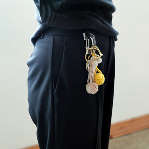 お守りのように、願いを込めたアクリルカラビナ CHARM CARABINER（チャーム カラビナ）