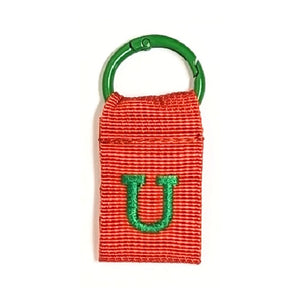 厚みのあるタフなナイロンテープを使用した COLLEGE LETTER TAG（カレッジレタータグ）