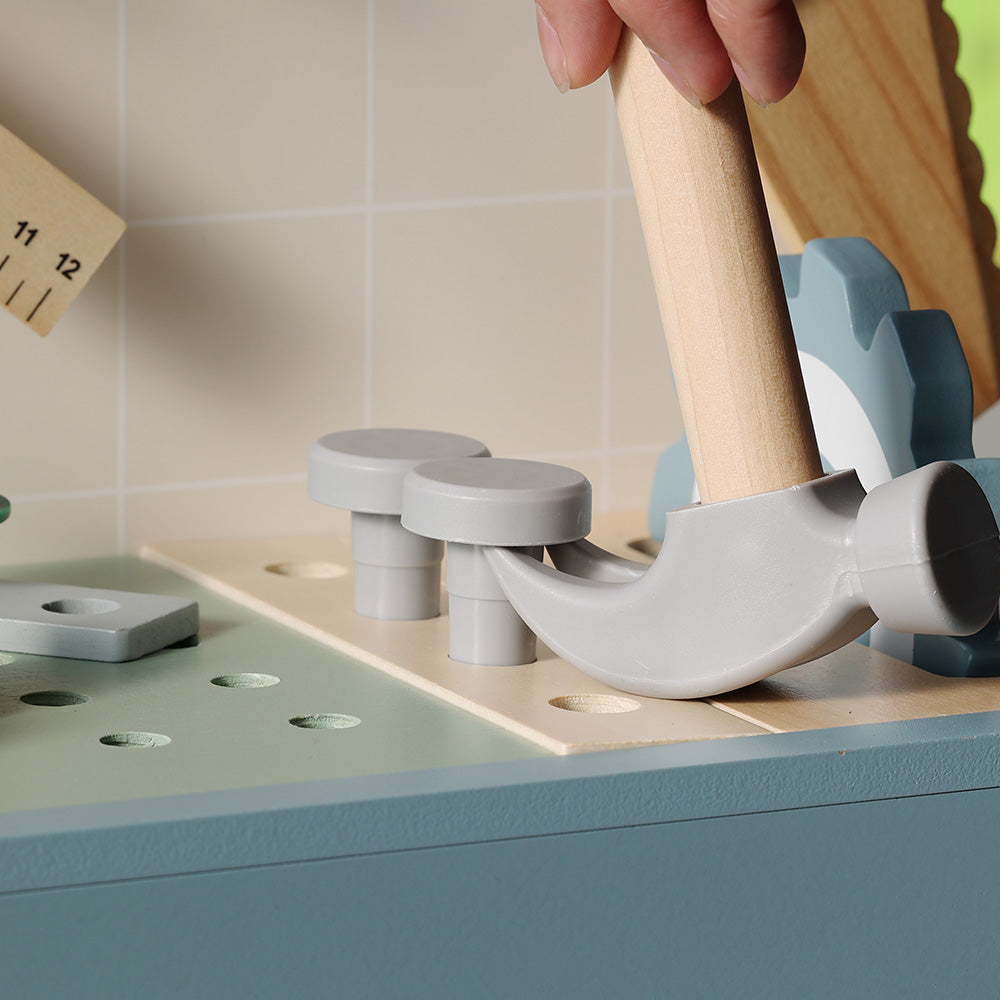 クルクル、トントン、ネジネジ 想像力を養う体験玩具 CRAFT TOOLBOX