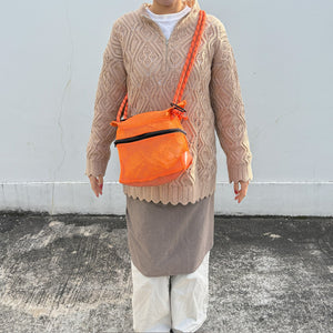 中心部分が伸びて容量が増えるメッシュバッグ CYCLE BAG MESH MINI