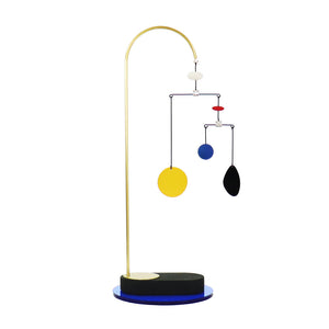 審美的なオブジェにディフューザー機能が備わったインテリアモビール Diffuser Desk Mobile／BLUE BALCONY