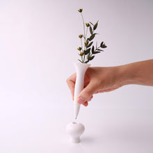 画像をギャラリービューアに読み込む, ボールペンであり、一輪挿しでもある doodoo VASE Desk Pen
