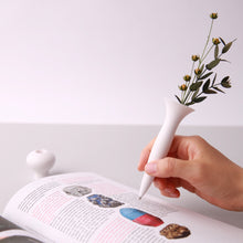 画像をギャラリービューアに読み込む, ボールペンであり、一輪挿しでもある doodoo VASE Desk Pen

