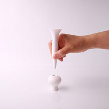 画像をギャラリービューアに読み込む, ボールペンであり、一輪挿しでもある doodoo VASE Desk Pen
