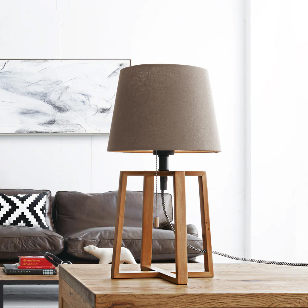 コーヒーの香りを連想させる Espresso-table lamp（エスプレッソ