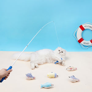 猫を誘惑する魚のじゃらし Fishing Retractable Cat Playing Rod