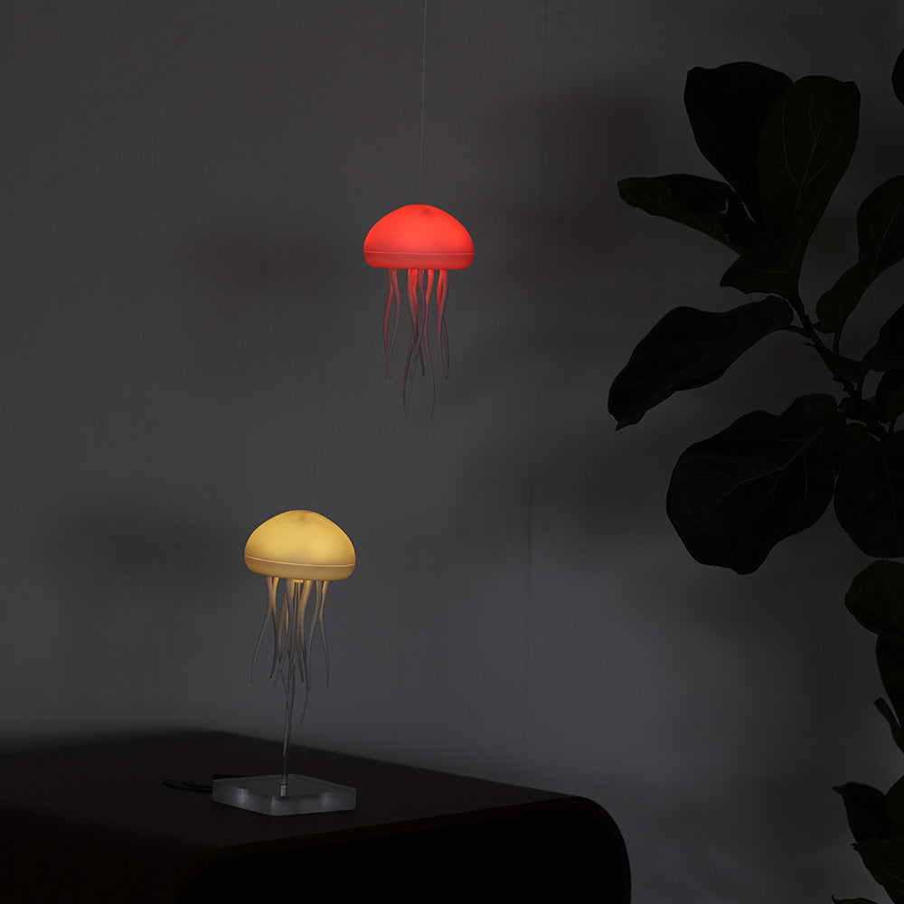 ジェリーフィッシュ 七色に輝く、リビングの海底世界 FLOATING JELLY FISH