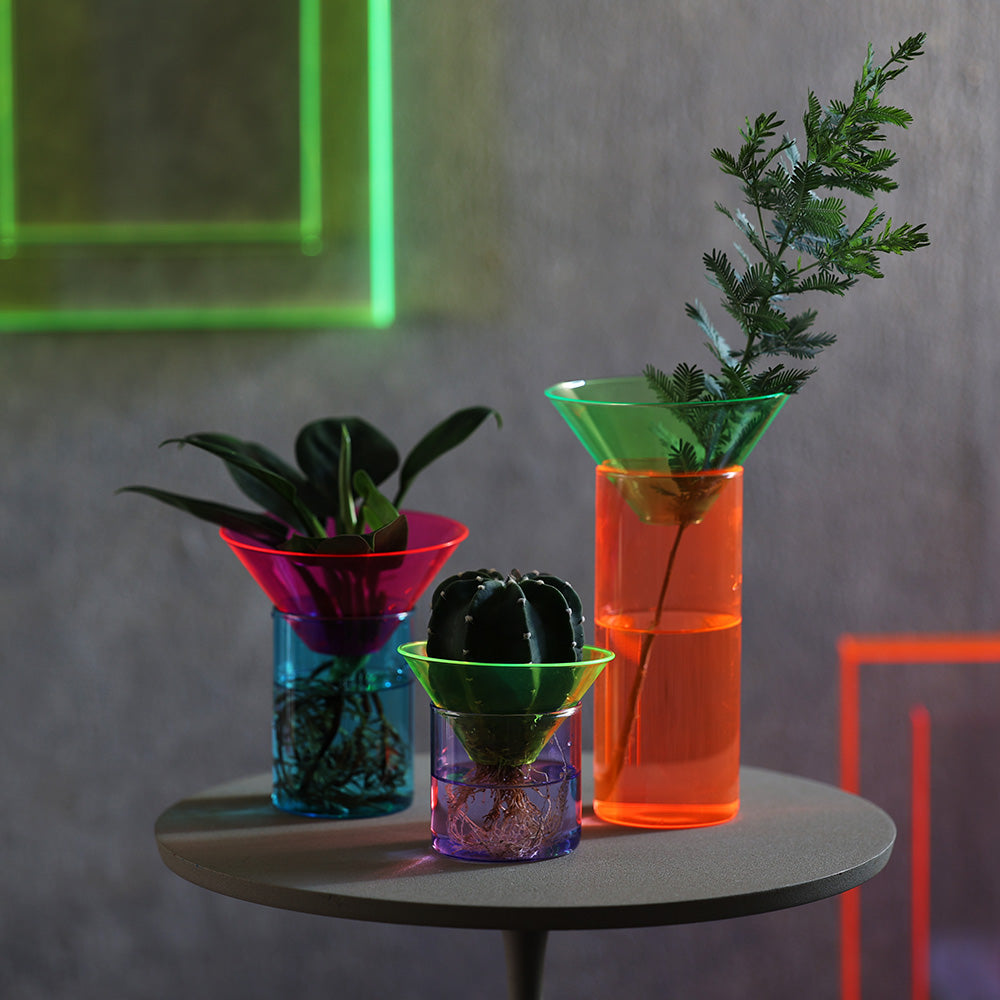 上下セパレート構造 ネオンカラーのガラス製フラワーベース GLOW GROW