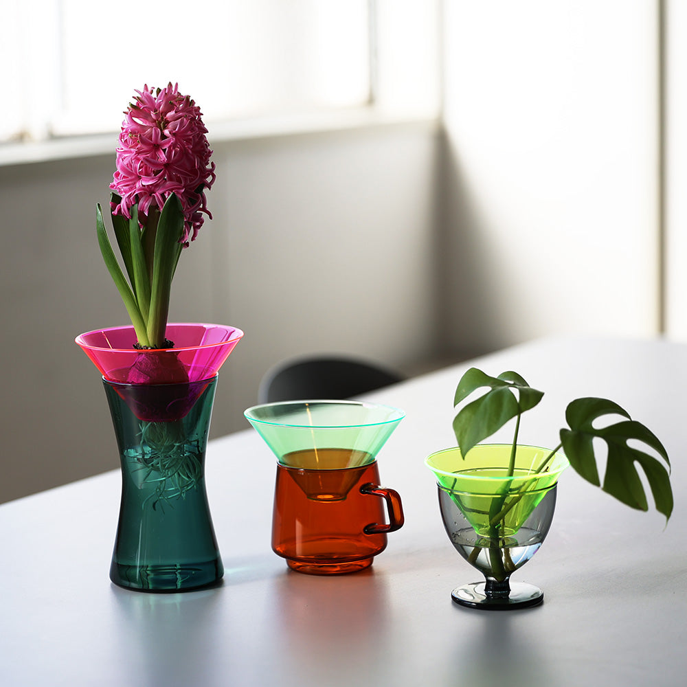 上下セパレート構造 ネオンカラーのガラス製フラワーベース GLOW GROW