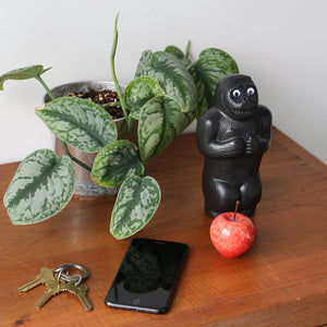 絶妙な表情かわいいゴリラの貯金箱 Gorilla Bank（ゴリラバンク）