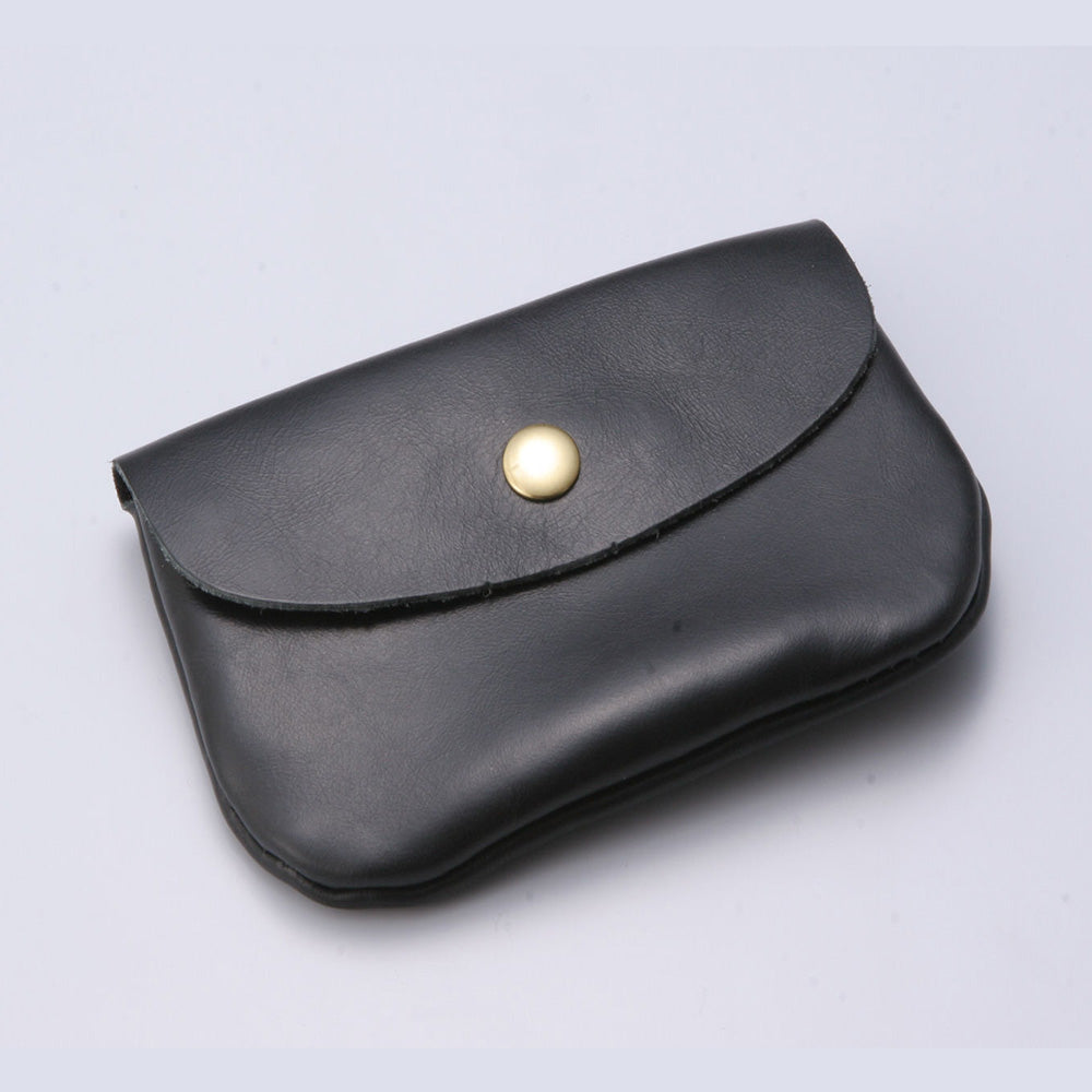 手のひらに収まるコンパクトなサイズの財布 Hawk Multi Mini Wallet