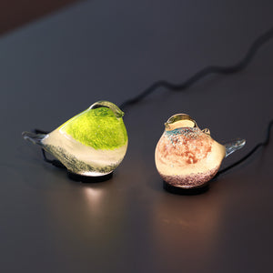 丸くてかわいい小鳥たちをモチーフとしたガラス製のインテリアオブジェランプ HEALING LITTLE BIRD（ヒーリング リトル バード）