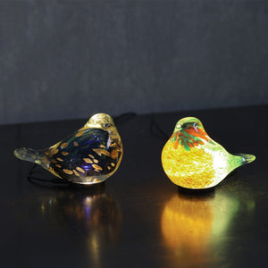 丸くてかわいい小鳥たちをモチーフとしたガラス製のインテリアオブジェランプ HEALING LITTLE BIRD（ヒーリング リトル バード）