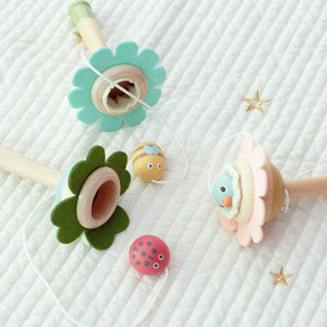 花と昆虫、小鳥たちが織りなす楽しさ！お子様の初めてのけん玉 KENDAMA BABY（ケンダマ ベビー）