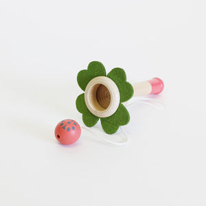 花と昆虫、小鳥たちが織りなす楽しさ！お子様の初めてのけん玉 KENDAMA BABY（ケンダマ ベビー）