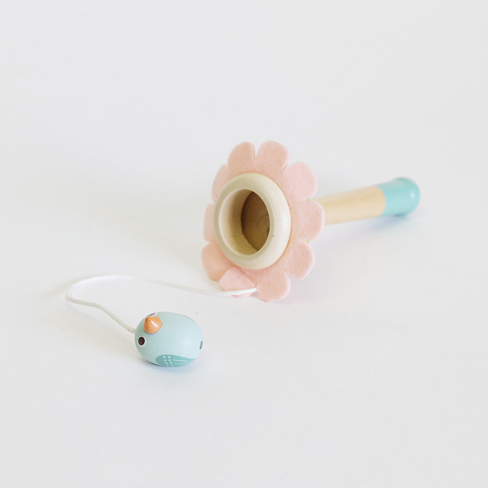 花と昆虫、小鳥たちが織りなす楽しさ！お子様の初めてのけん玉 KENDAMA