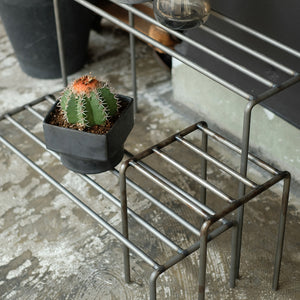 植物を引き立てるワイドタイプのプランタースタンド KNOP plant stands WIDE（ノップ プラントスタンド ワイド）