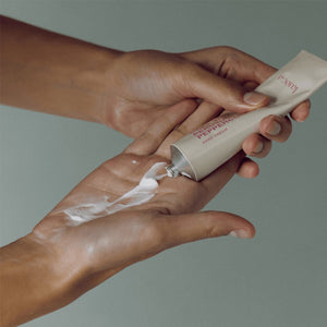 五感を満足させるスキンケアブランド Kuoca HANDCREAM（クオカ ハンドクリーム）