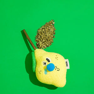 猫が好むマタタビが入ったレモンのおもちゃ LEMON MATATABI TOY