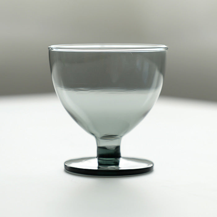 澄んだクリアガラス製のゴブレットグラス メム ゴブレット – MAG